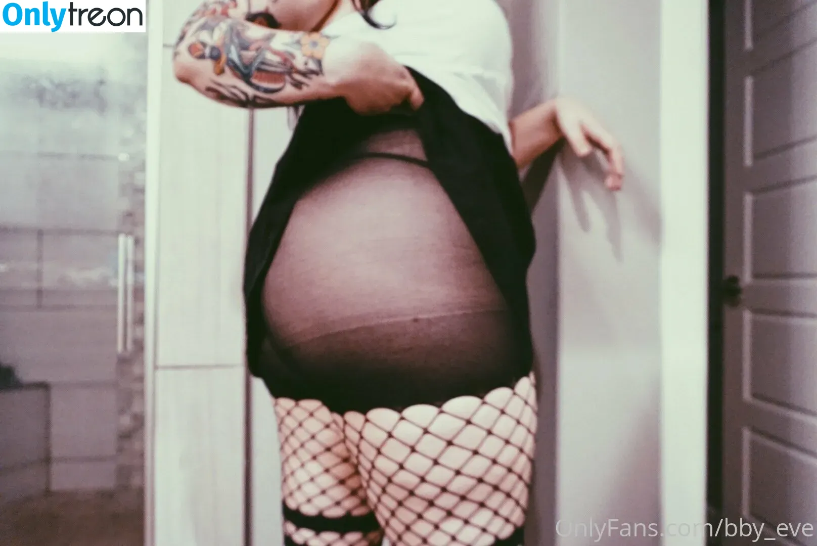 bby_eve nude photo #0001 (bbyeve__)