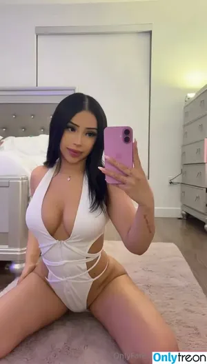 Bbyarielll / ariellmarriee / babyariel фото голая #0027