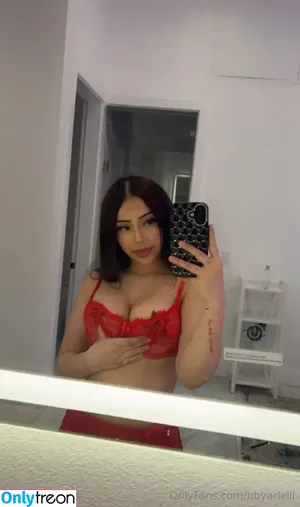 Bbyarielll / ariellmarriee / babyariel nude photo #0045