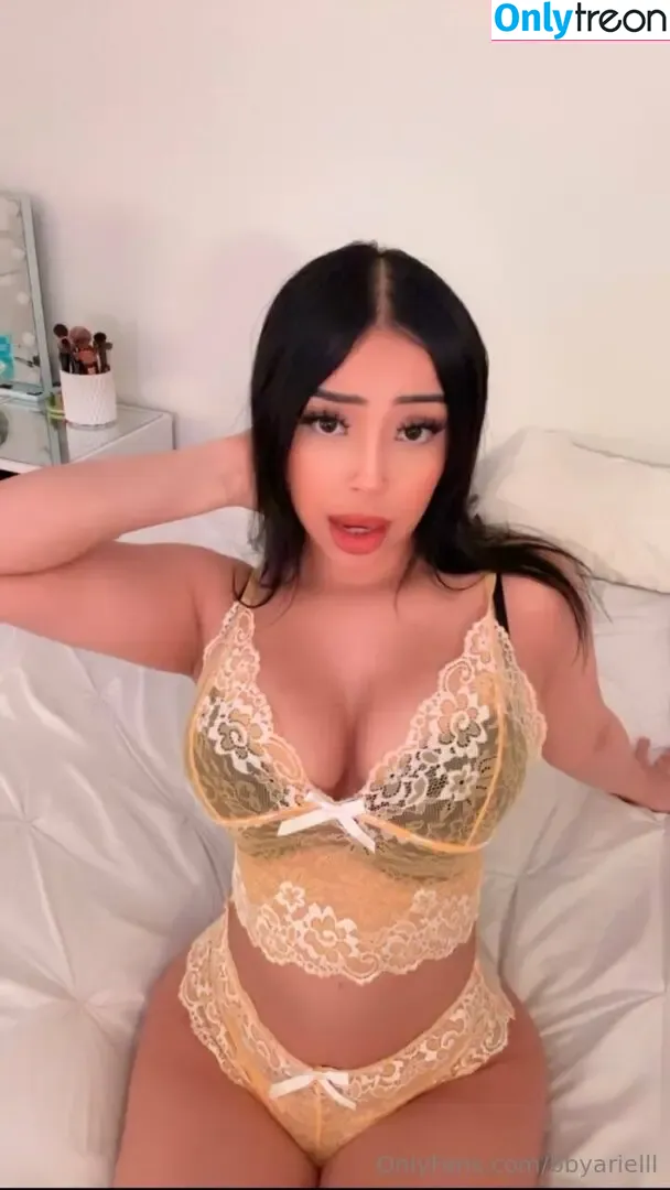 Bbyarielll nude photo #0024 (ariellmarriee / babyariel)