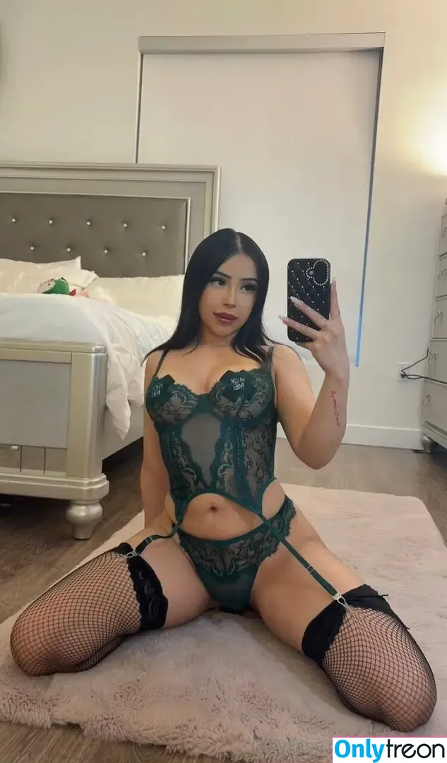 Bbyarielll nude photo #0030 (ariellmarriee / babyariel)