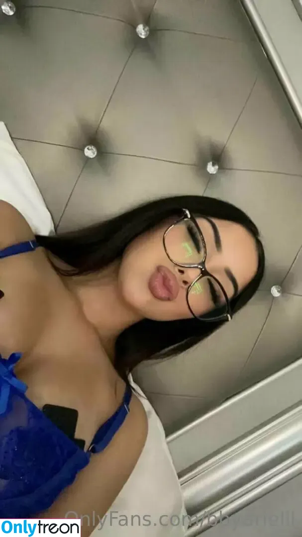 Bbyarielll голая photo #0038 (ariellmarriee / babyariel)