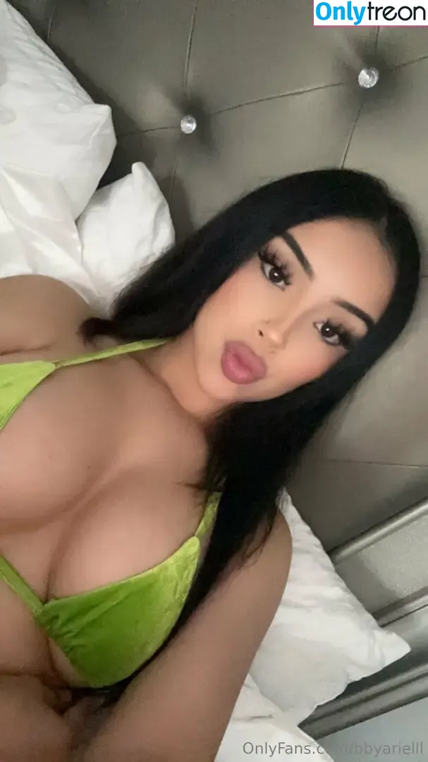 Bbyarielll nude photo #0047 (ariellmarriee / babyariel)