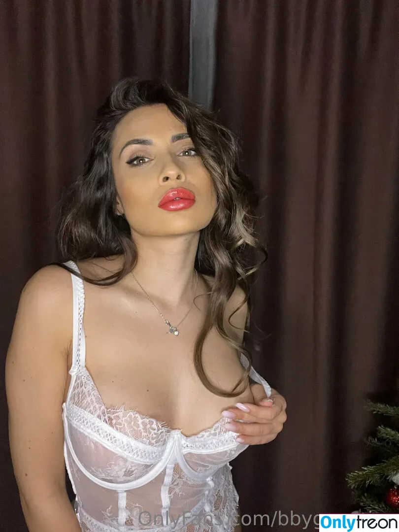 bbygeorgina nude photo #0007 (megananna_g)