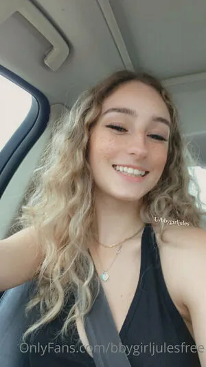 bbygirljulesfree / bbygirljules nude photo #0001