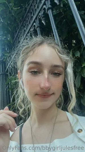 bbygirljulesfree / bbygirljules nude photo #0010