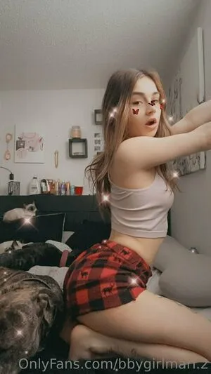 bbygirlmari.2 / bbygirllmari nude photo #0027