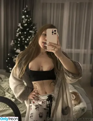 bbyjackie1 / ariella_cream / bbyjackie.1 / bbyjackievip nude photo #0022