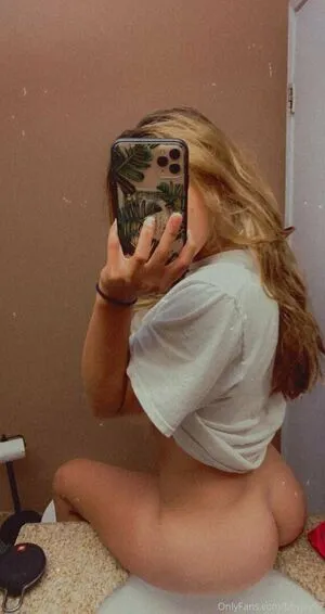 bbyjay97 / 97babyjay nude photo #0016