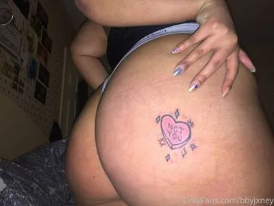 bbyjxney_ / bbyjnx nude photo #0020