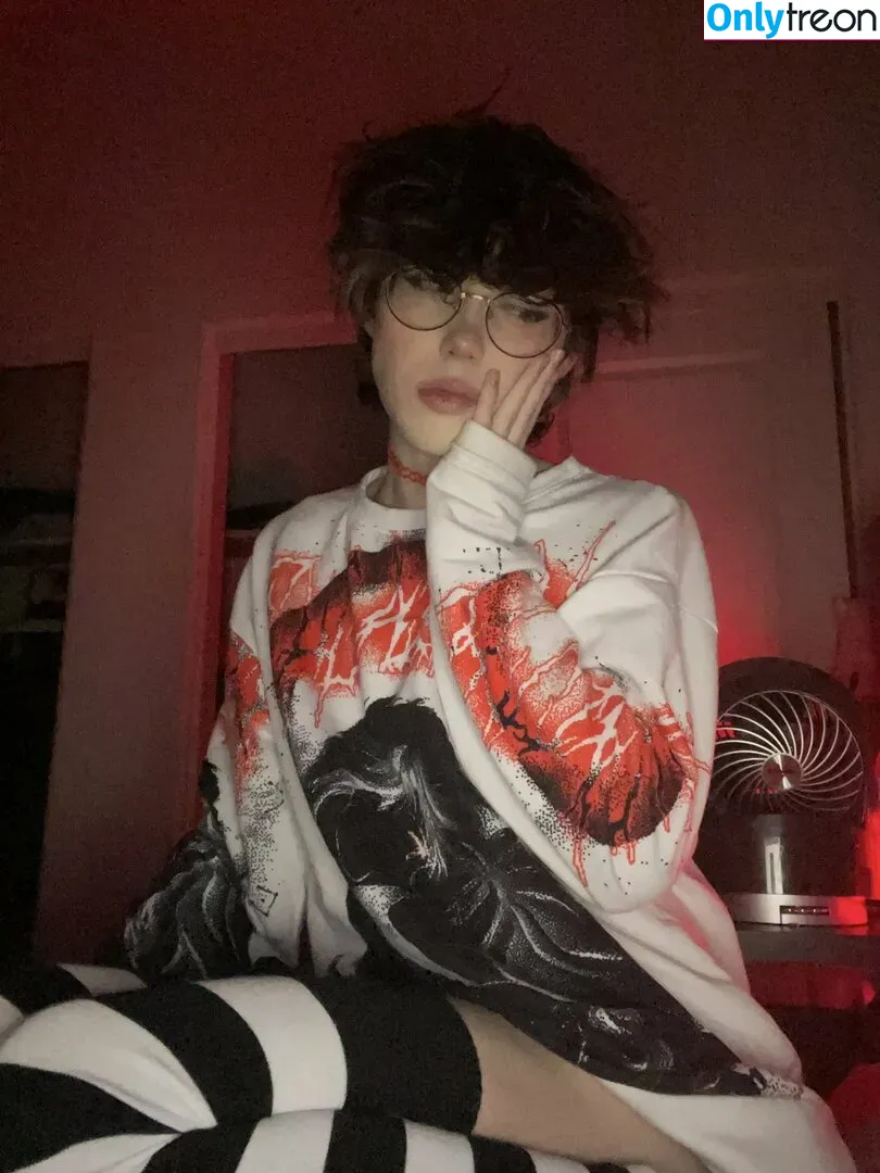 Bbykoda голая photo #0002 (bbyk0da / bbykodak)