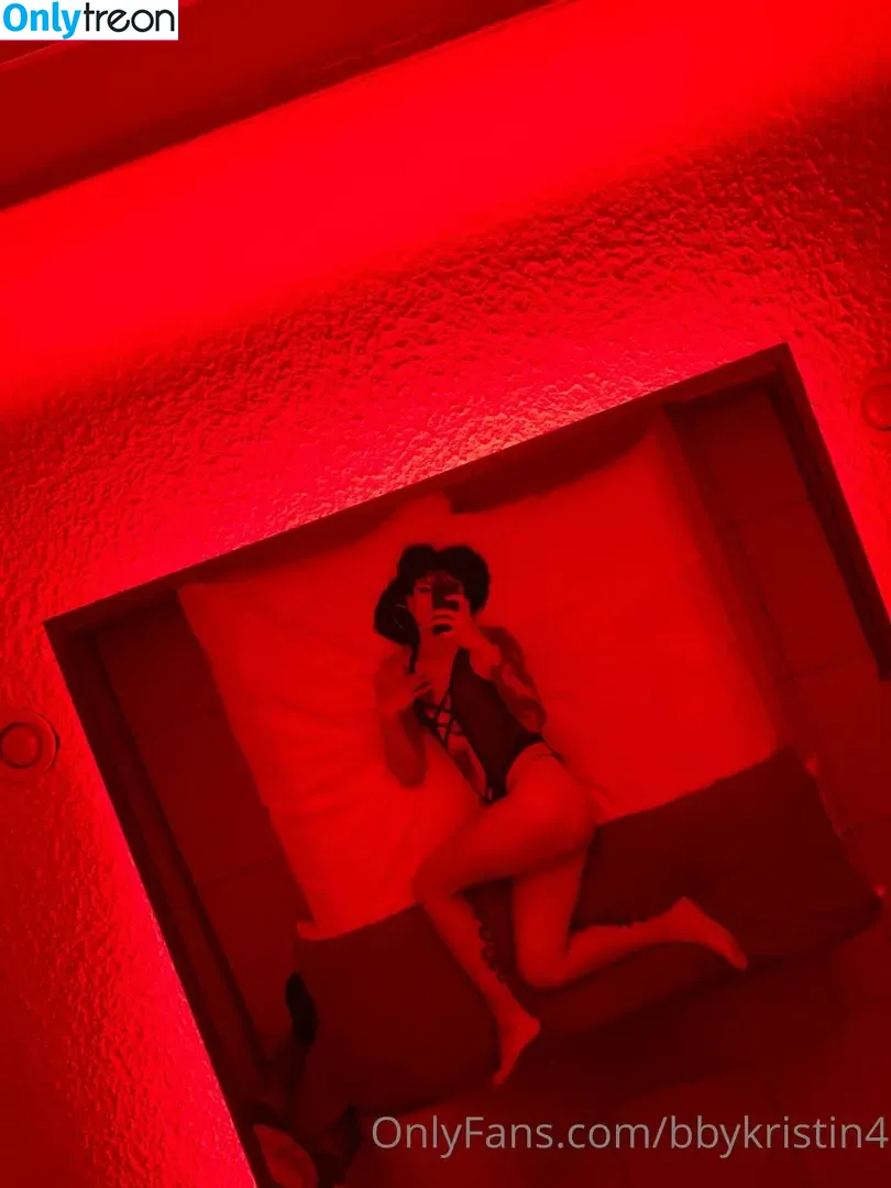 bbykristin4 nude photo #0005 (bbykristin4)