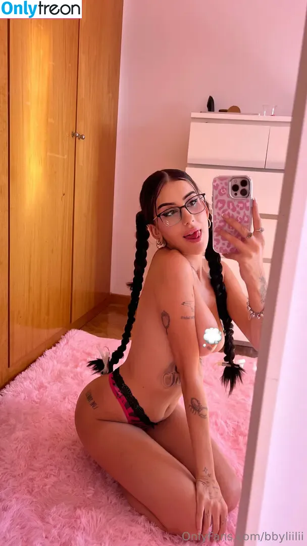 bbyliilii nude photo #0394 (bbyliilii)