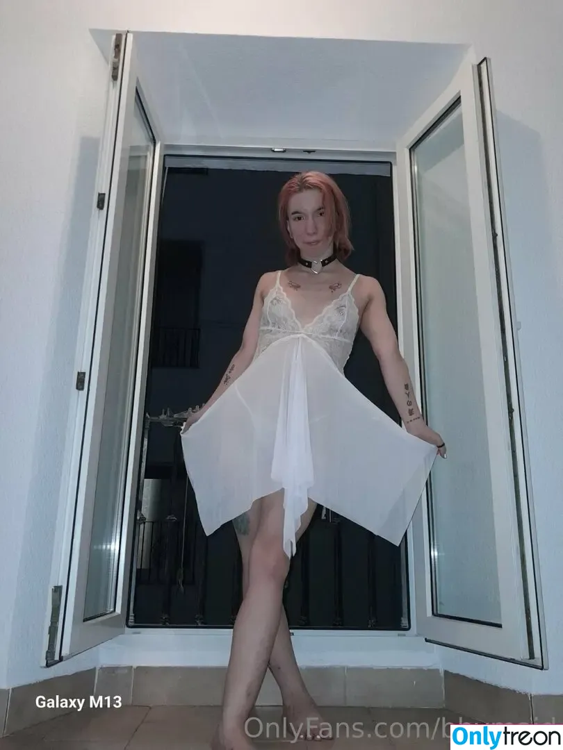 bbymaid nude photo #0025 (bbymaid_)