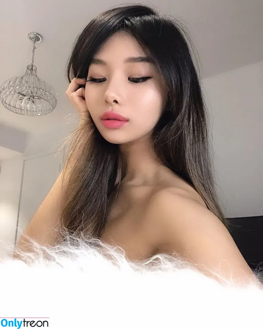 bbymari nude photo #0045 (bbymari._ / mariyknight)