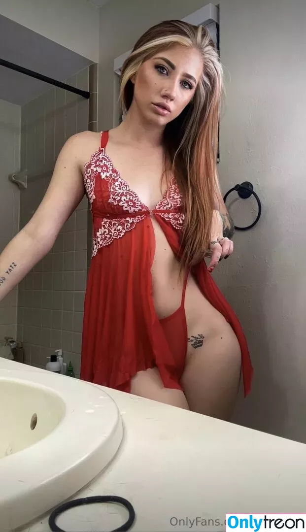 bbyydxx nude photo #0022 (djolineee)