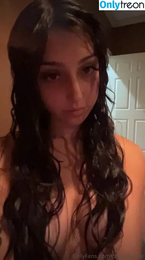 Bbyyygrace nude photo #0021 (GG / ggracemarieee)