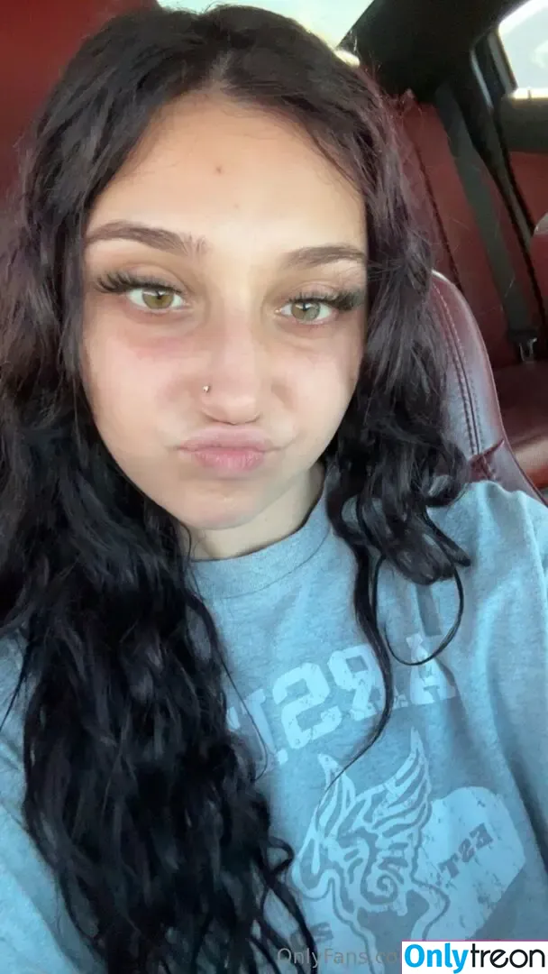 Bbyyygrace nude photo #0042 (GG / ggracemarieee)