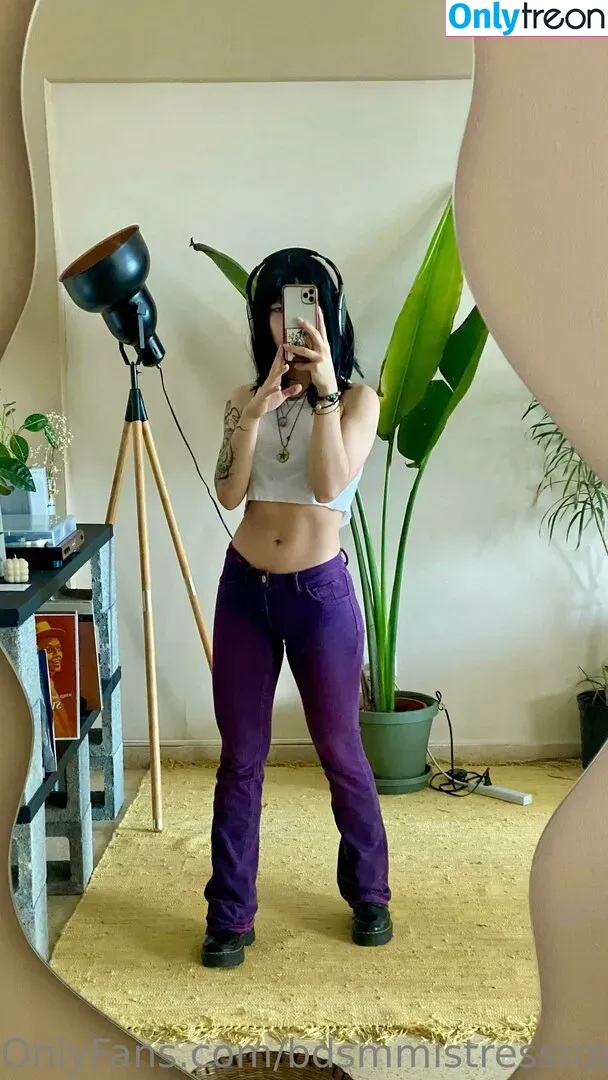 bdsmmistressroxy nude photo #0081 (bdsmmistressroxy)