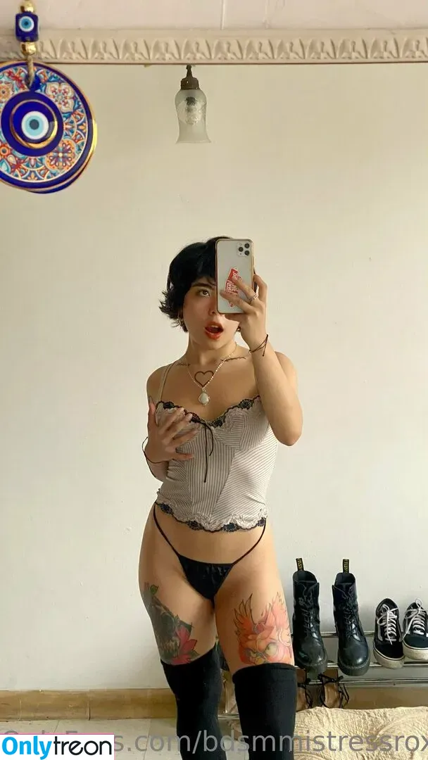 bdsmmistressroxy nude photo #0100 (bdsmmistressroxy)