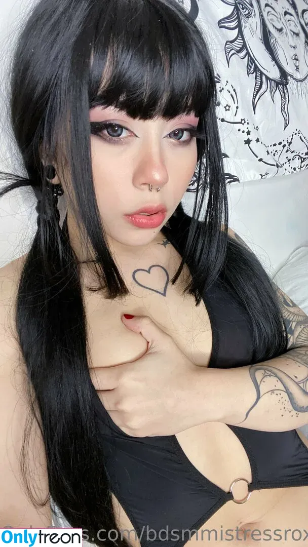 bdsmmistressroxy nude photo #0148 (bdsmmistressroxy)