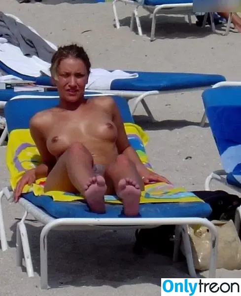 Beach nude photo #0889 (Beach)