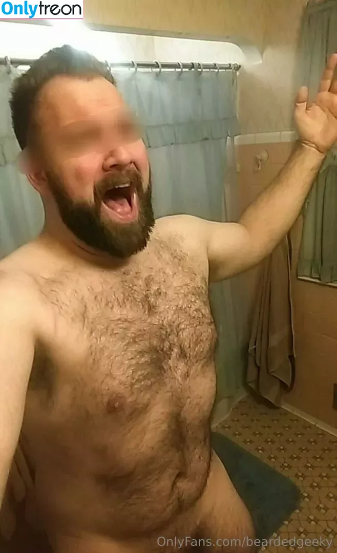 beardedgeeky nude photo #0031 (bearded_and_geeky)