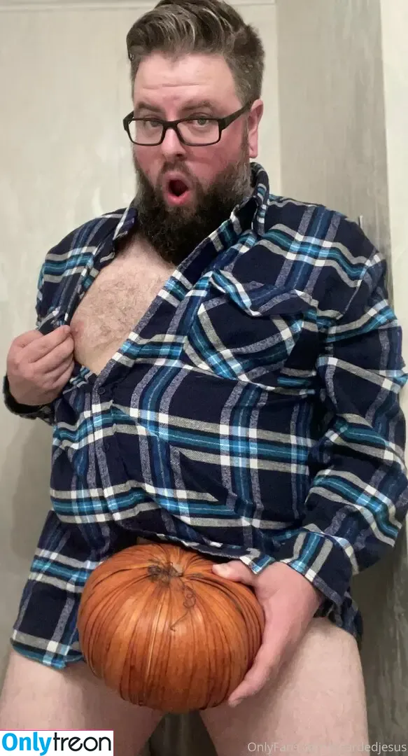 beardedjesus nude photo #0030 (bearded.jesus)