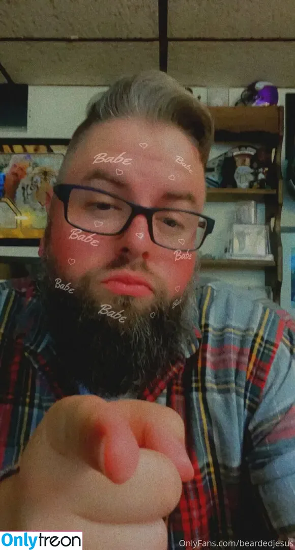 beardedjesus nude photo #0038 (bearded.jesus)