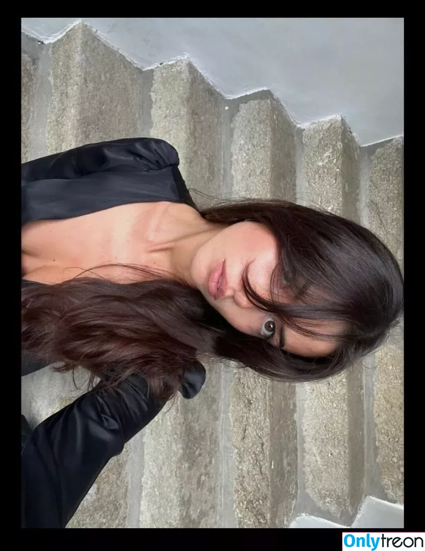 Beatrice Barichella nude photo #0117 (beatrjxe)