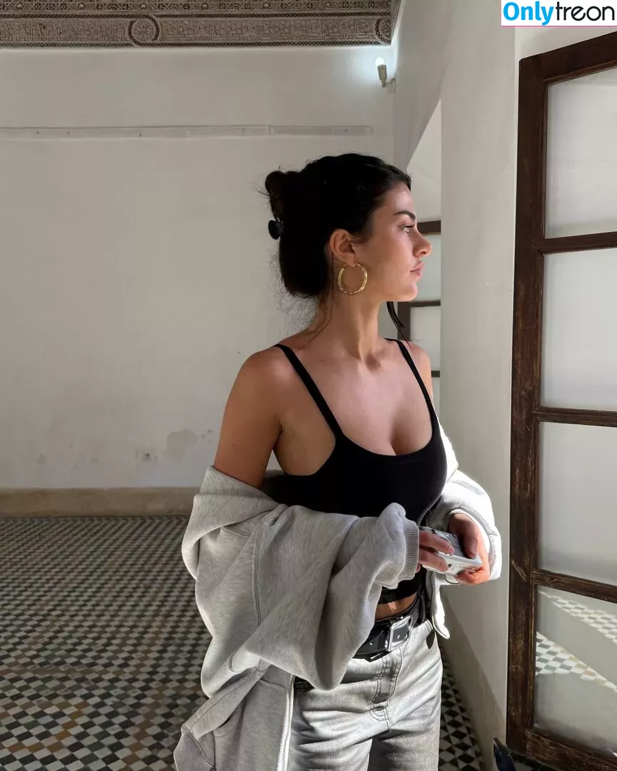 Beatrice Barichella nude photo #0150 (beatrjxe)