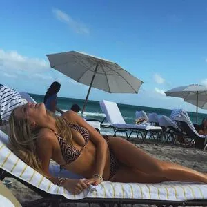 Beatrice Bouchard / beatricebouchard фото голая #0105