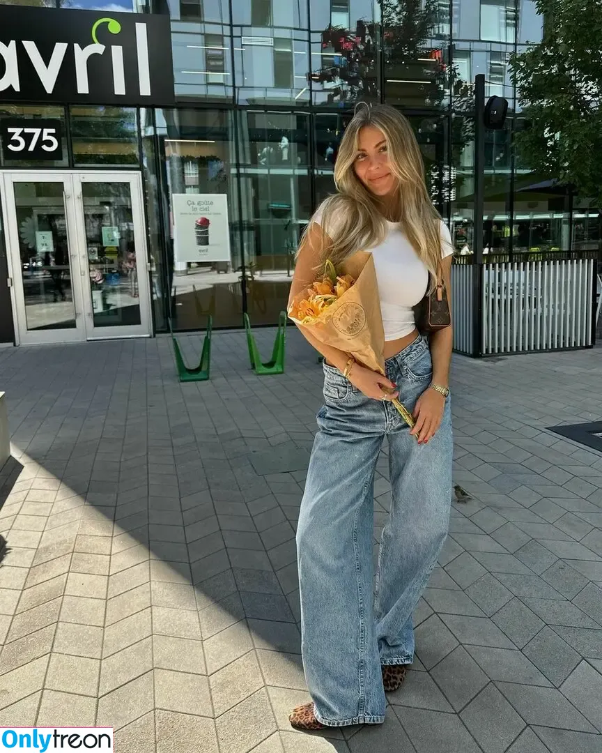 Beatrice Bouchard nude photo #0182 (beatricebouchard)