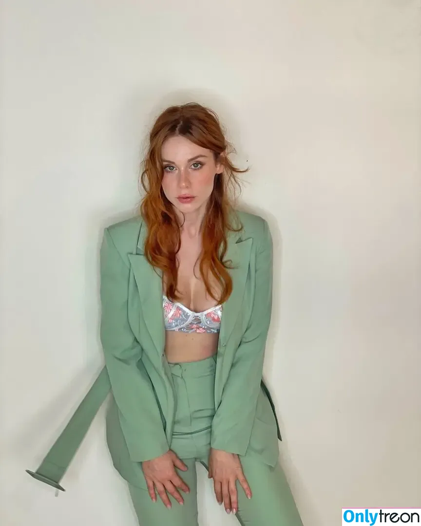 Beatrice Lorenzi nude photo #0009 (beatrice.lorenzi / lindalorenzi)