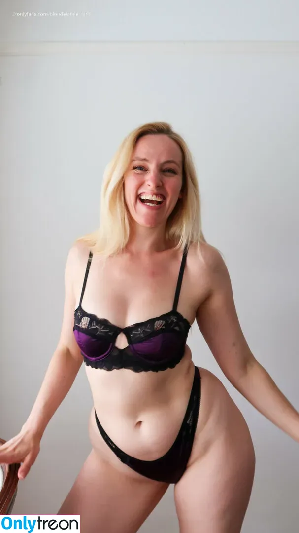 beatricehartley nude photo #0085 (itsbeahartley)