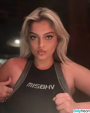 Bebe Rexha / beberexha / skylinevexx фото голая #0876
