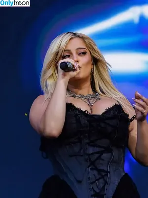 Bebe Rexha / beberexha / skylinevexx фото голая #0967