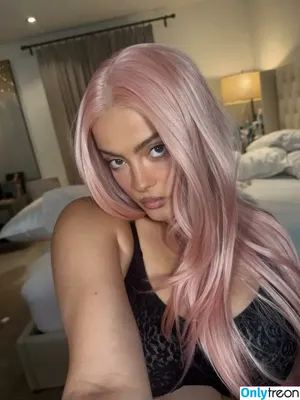 Bebe Rexha / beberexha / skylinevexx фото голая #0994