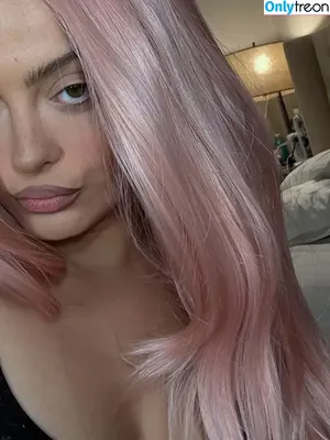 Bebe Rexha / beberexha / skylinevexx фото голая #0996