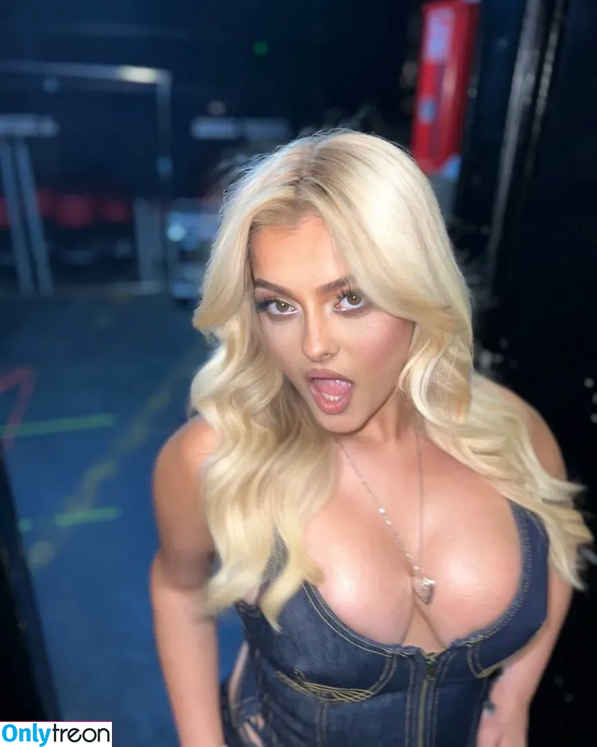 Bebe Rexha голая photo #0379 (beberexha / skylinevexx)