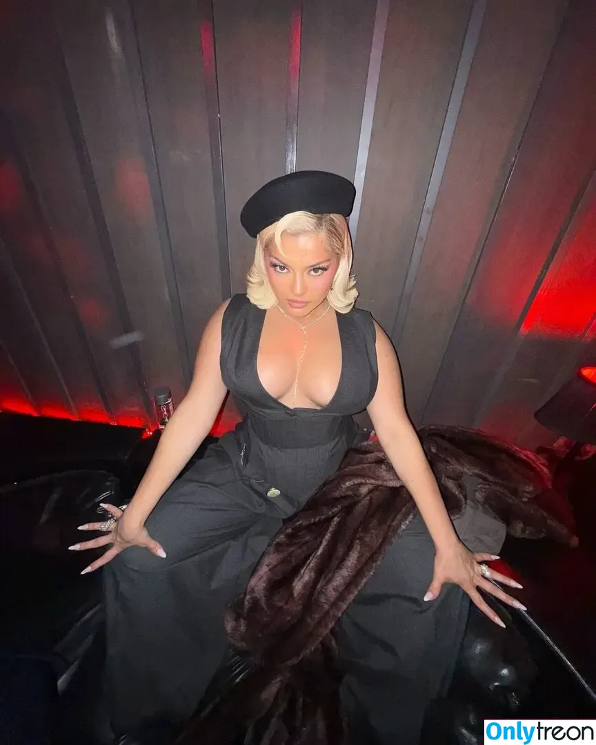 Bebe Rexha голая photo #0831 (beberexha / skylinevexx)