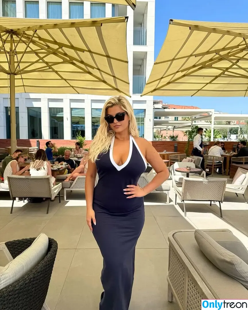 Bebe Rexha голая photo #0895 (beberexha / skylinevexx)