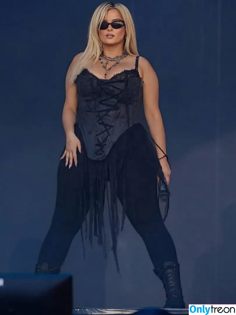 Bebe Rexha голая photo #0968 (beberexha / skylinevexx)