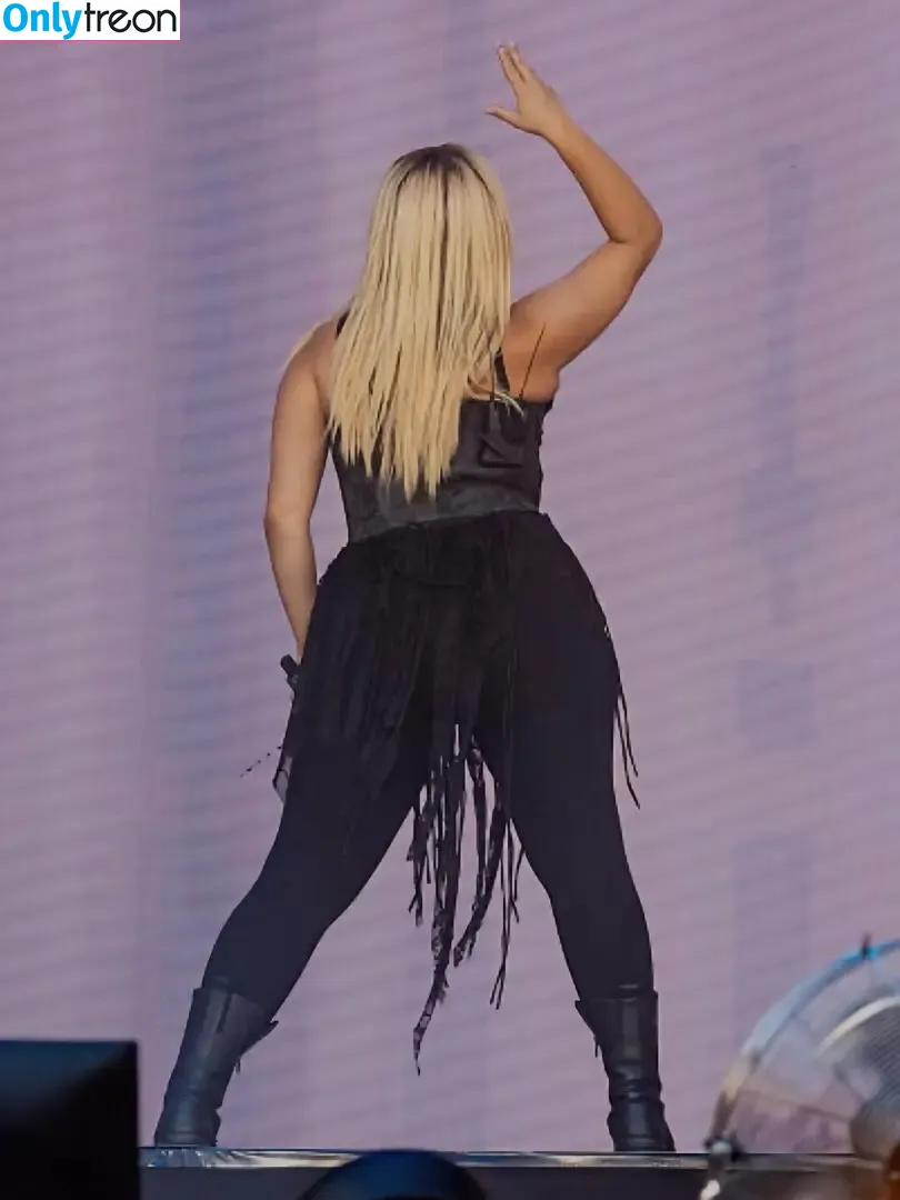 Bebe Rexha голая photo #0979 (beberexha / skylinevexx)
