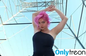 Bebe Rexha / beberexha / skylinevexx фото голая #1010