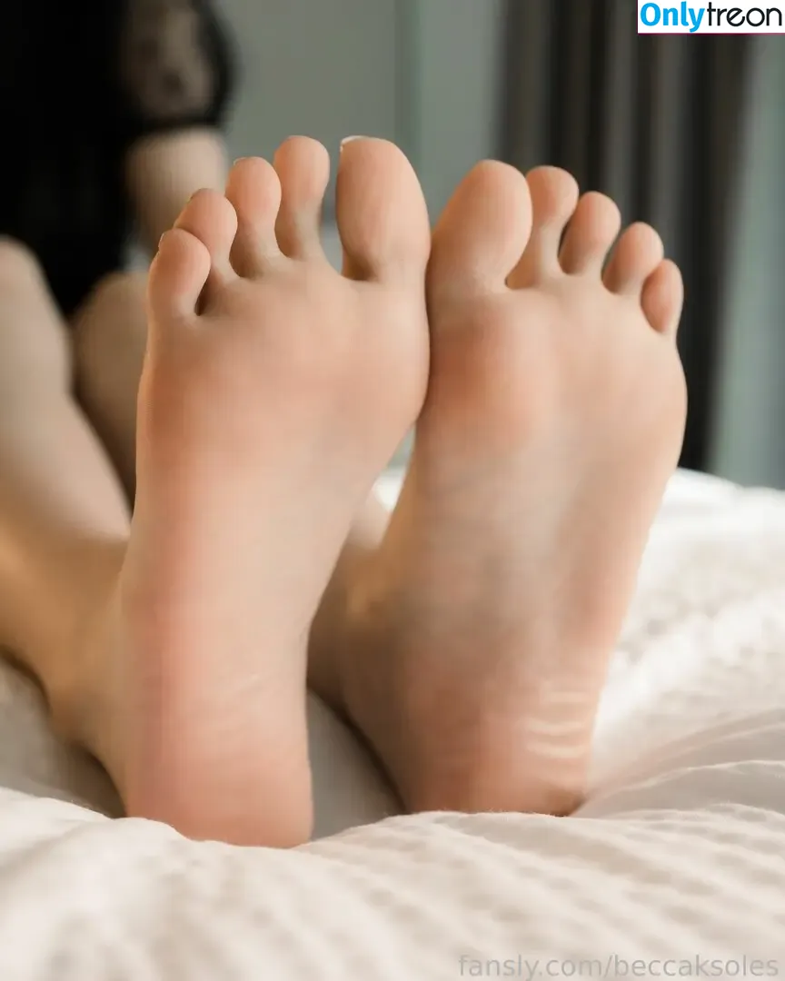 Beccaksoles nude photo #0031 (beccaksoles2)