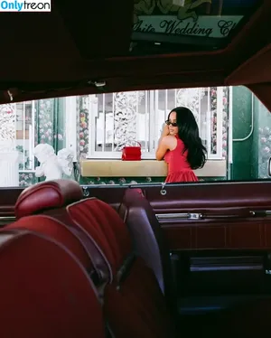Becky G / Reggaeton singer / iambeckyg / missbeckyfeet фото голая #1955