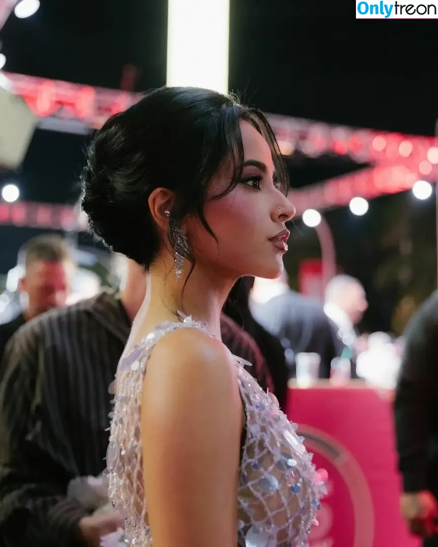 Becky G nude photo #1570 (Reggaeton singer / iambeckyg / missbeckyfeet)