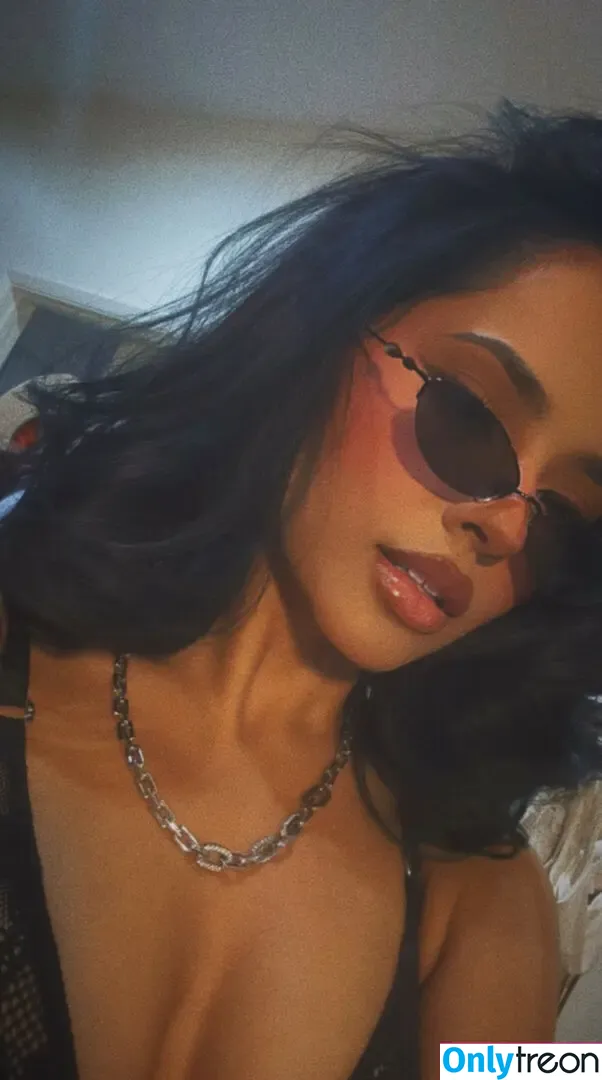 Becky G nude photo #1888 (Reggaeton singer / iambeckyg / missbeckyfeet)