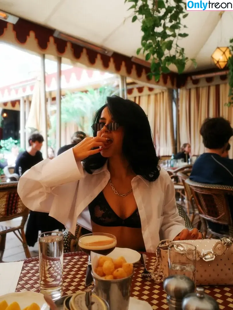 Becky G nude photo #1889 (Reggaeton singer / iambeckyg / missbeckyfeet)